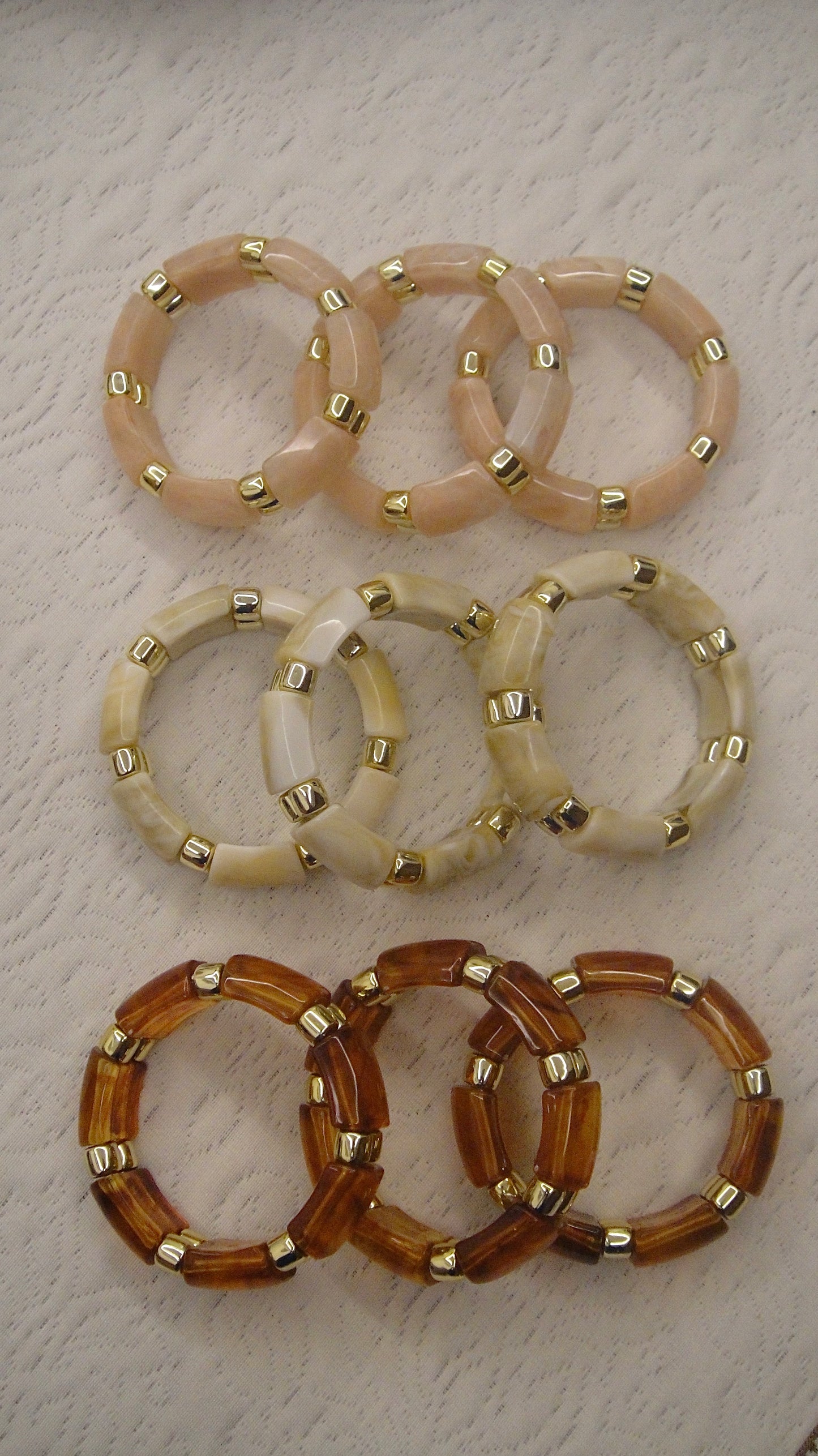 Stretchable Resin Bangle (Cream)
