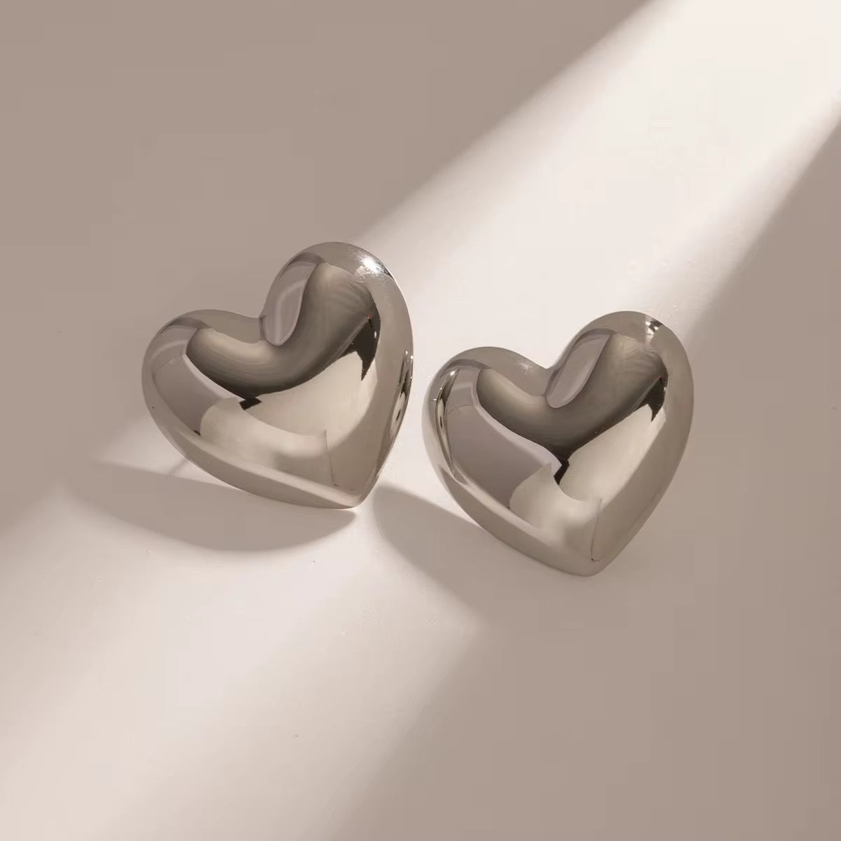 Chunky Lover Studs - Silver