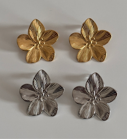 Flower Studs