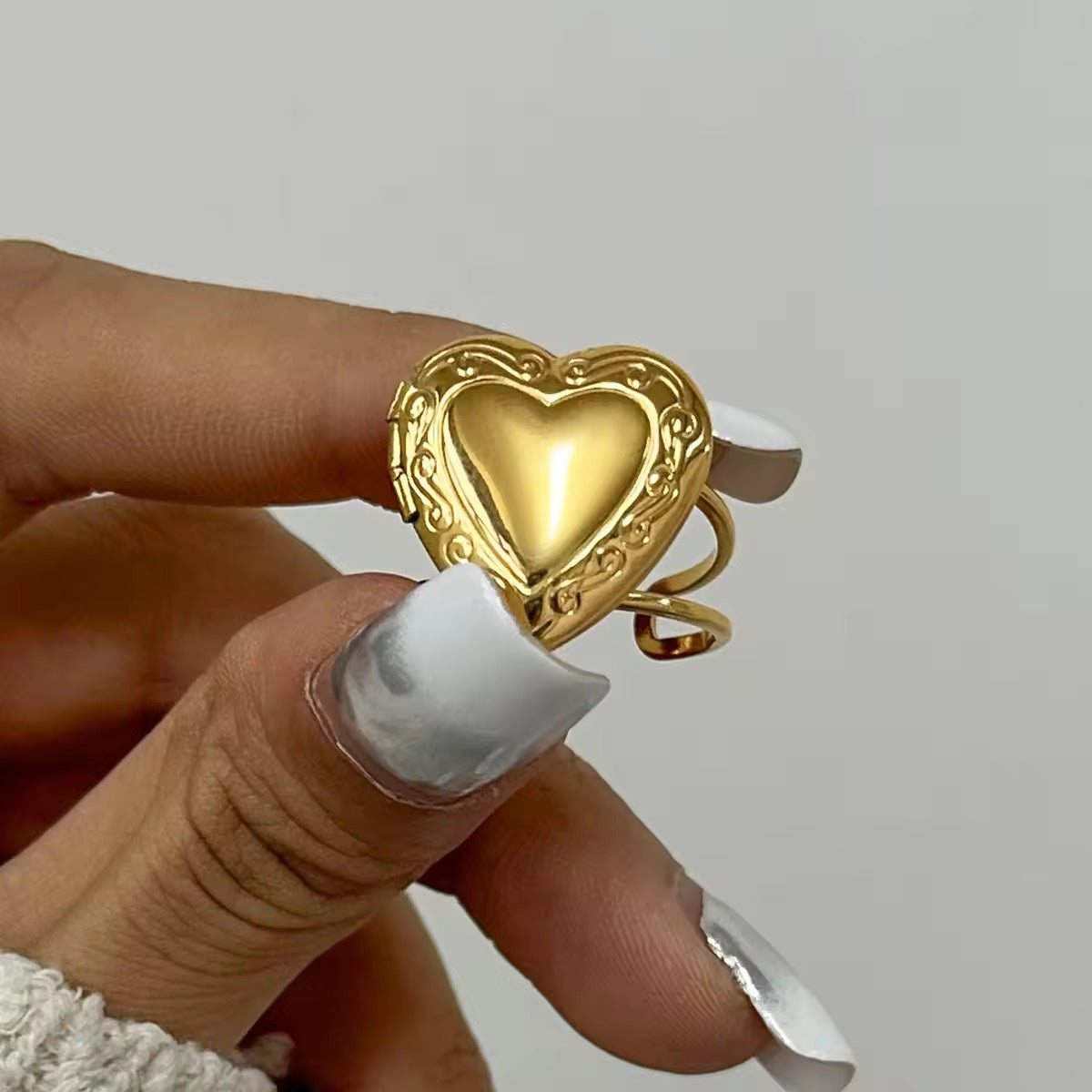 Openable Heart Ring - Adjustable