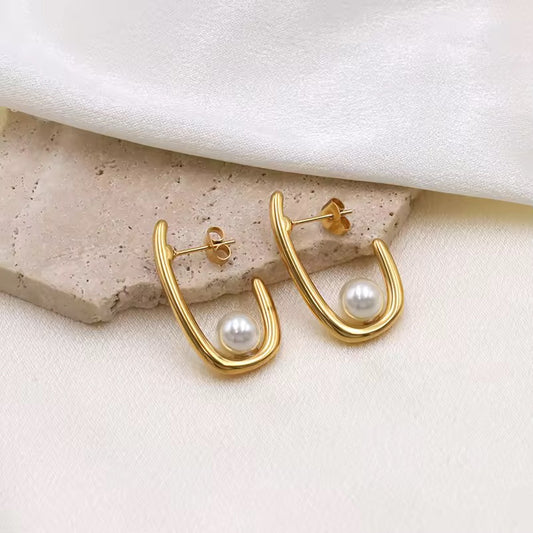 Pearl Drop Earrings