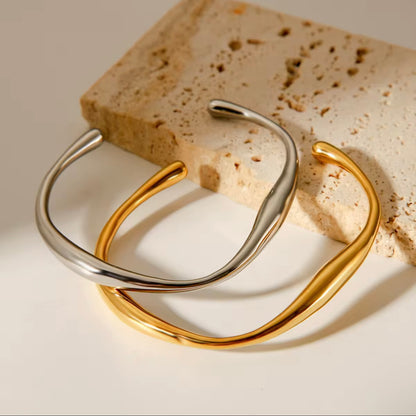 Asymmetric Stackable Cuff - Highly Adjustable