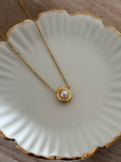 Pearl Drop Necklace