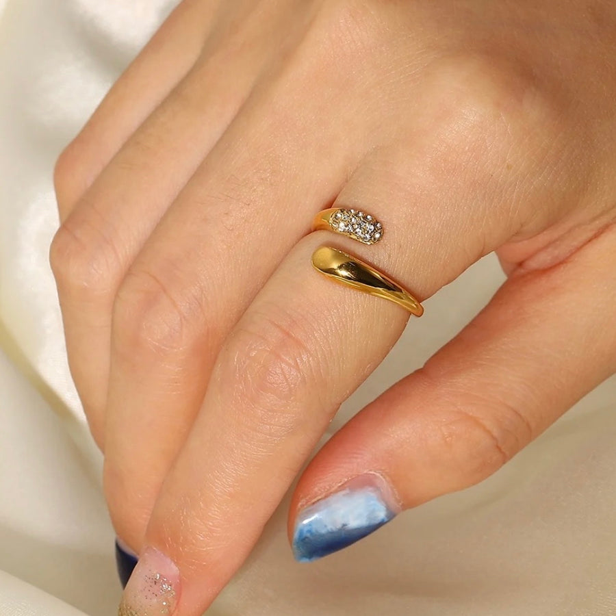 Lynn Ring (Adjustable)