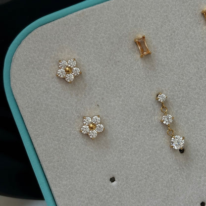 Bloom Studs