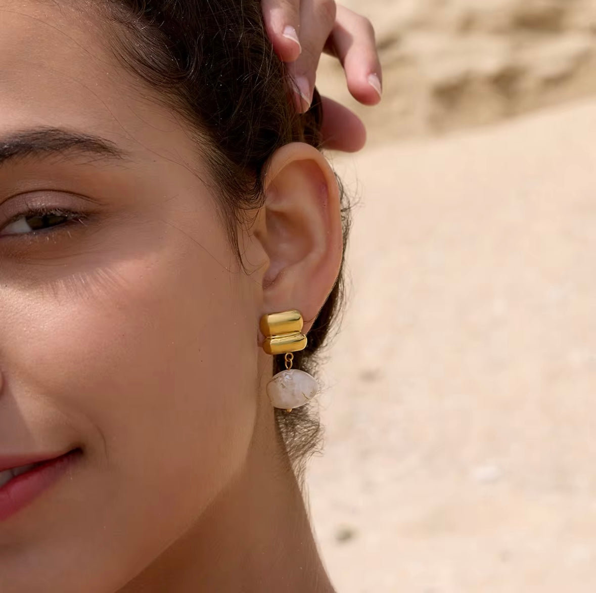 Maria Resin Earrings
