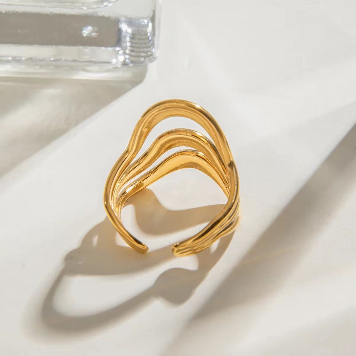 Wavy Ring