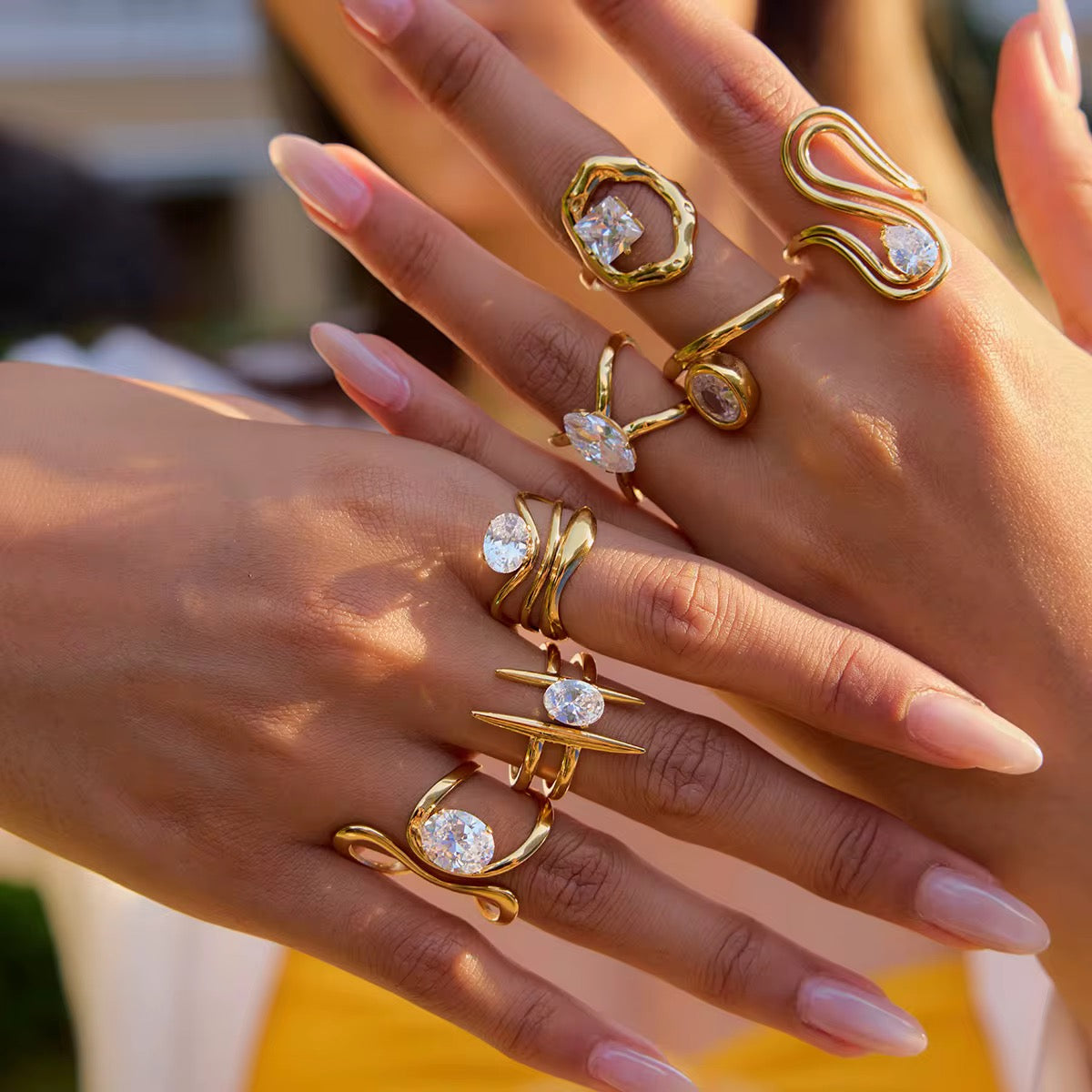 Curvy Stud Ring - Adjustable