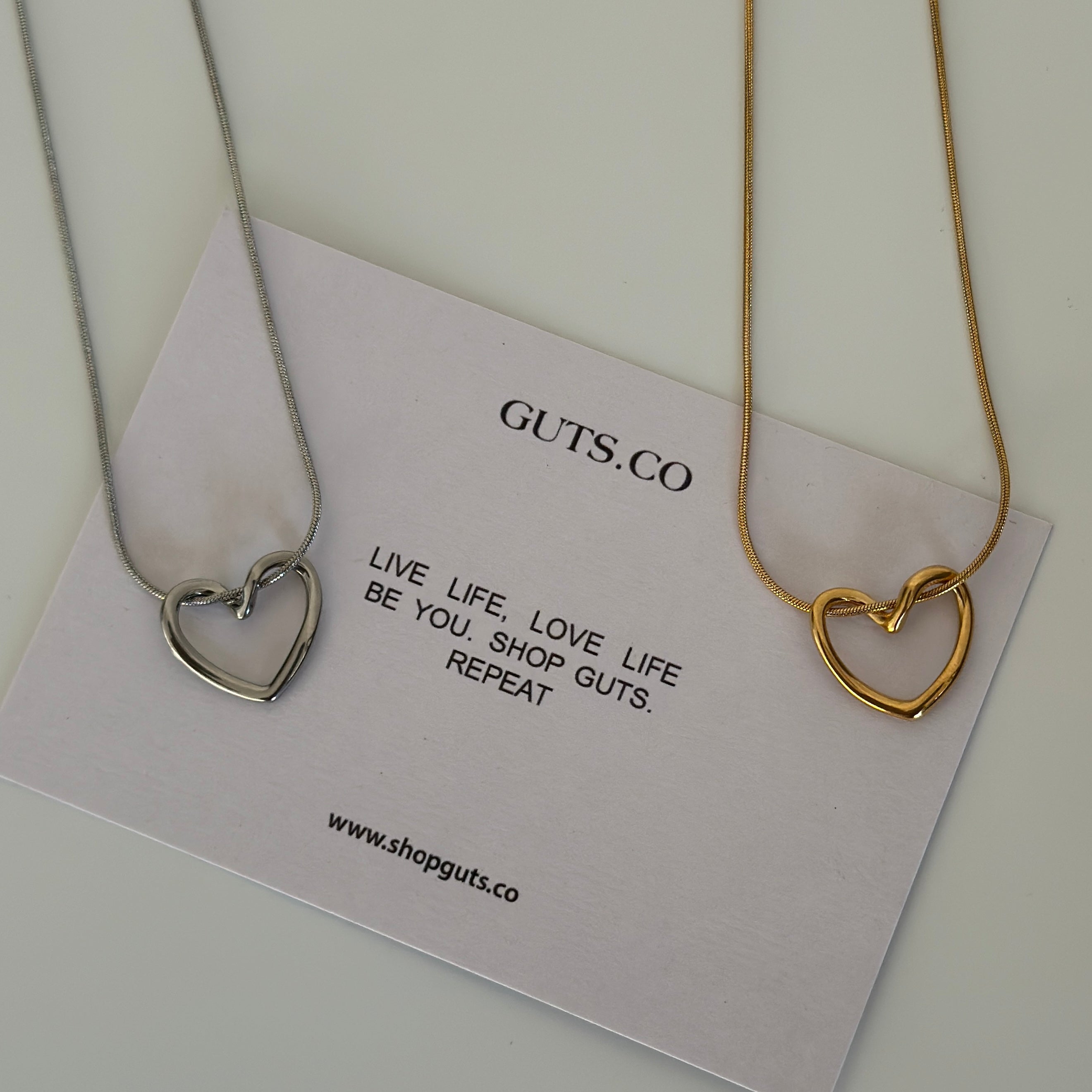 Love String Necklace – GUTS.CO