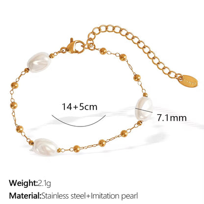 Amelia Minimal Bracelet