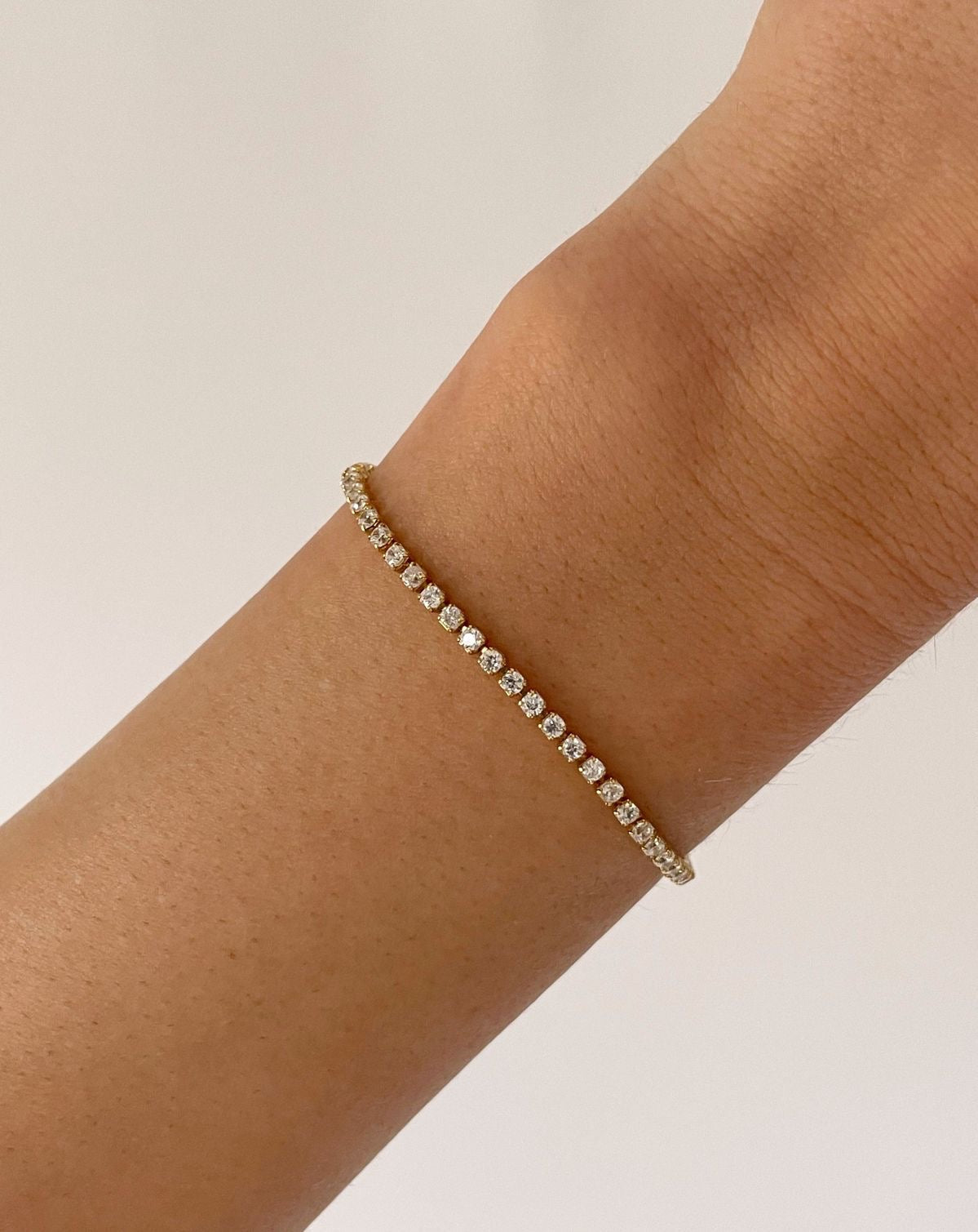 Tennis Bracelet (17cm + Extenders)