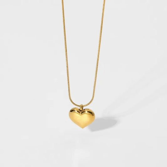 Serene Necklace