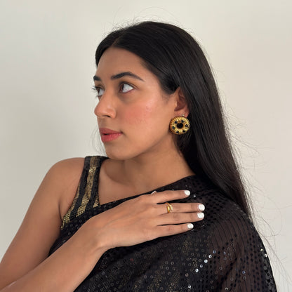 Pataka Earrings (Black)