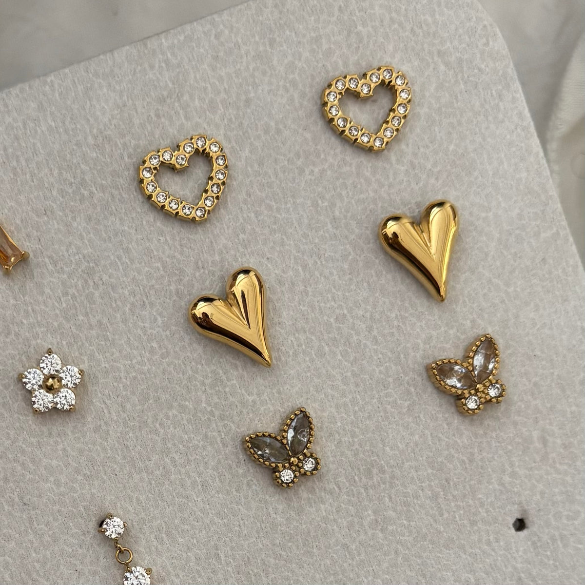 Love Struck Studs