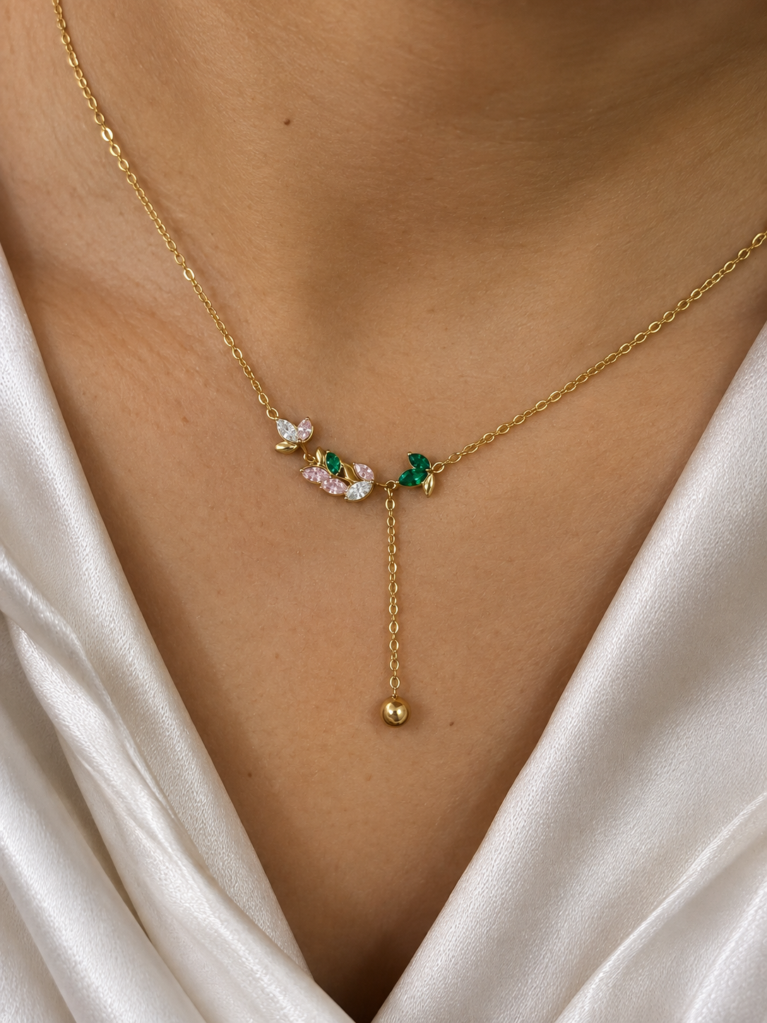 Flora Necklace