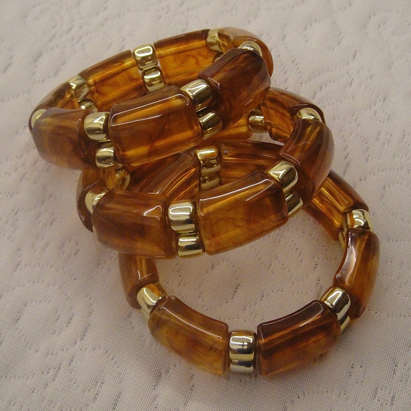 Stretchable Resin Bangle (Brown)