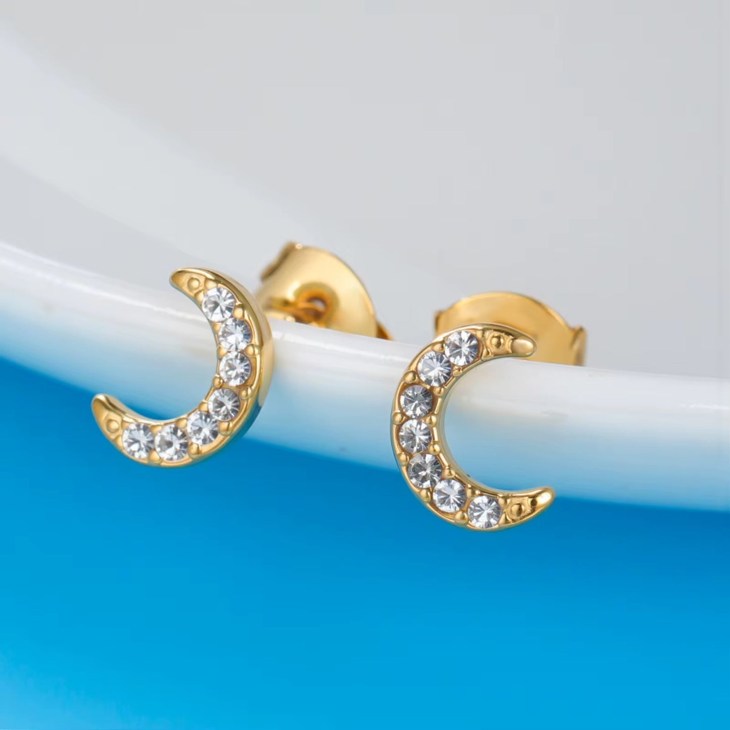 Moon Studs