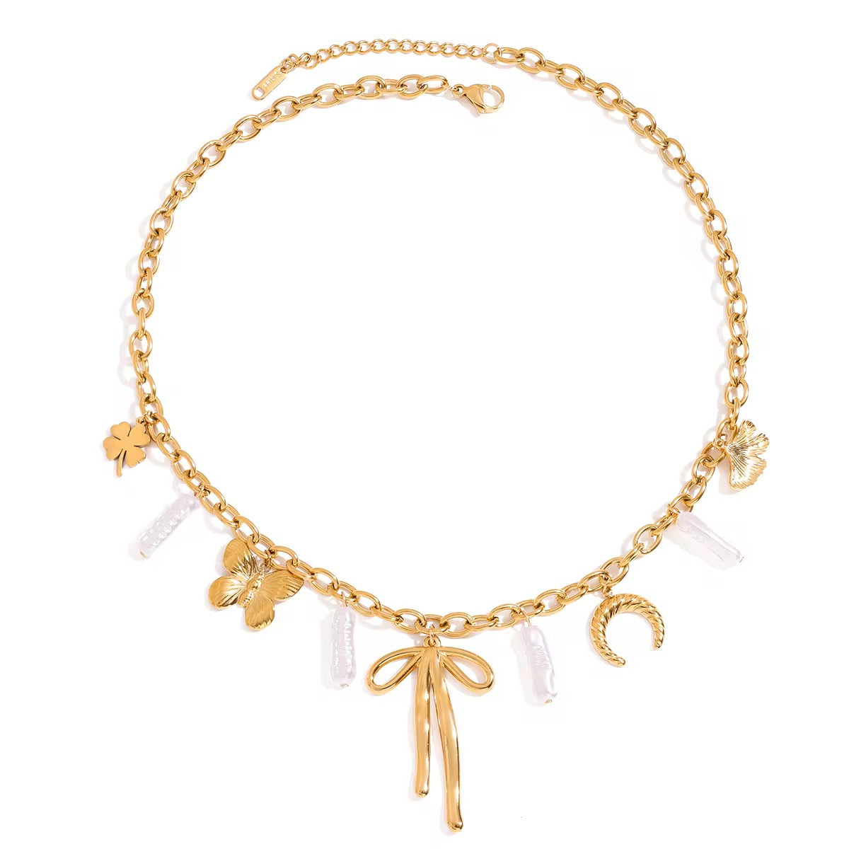 Vanilla Charm Necklace (Freshwater Pearls)